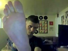 Sraight male feet